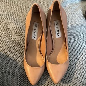 Steve Madden nude blush heels 👠 💕